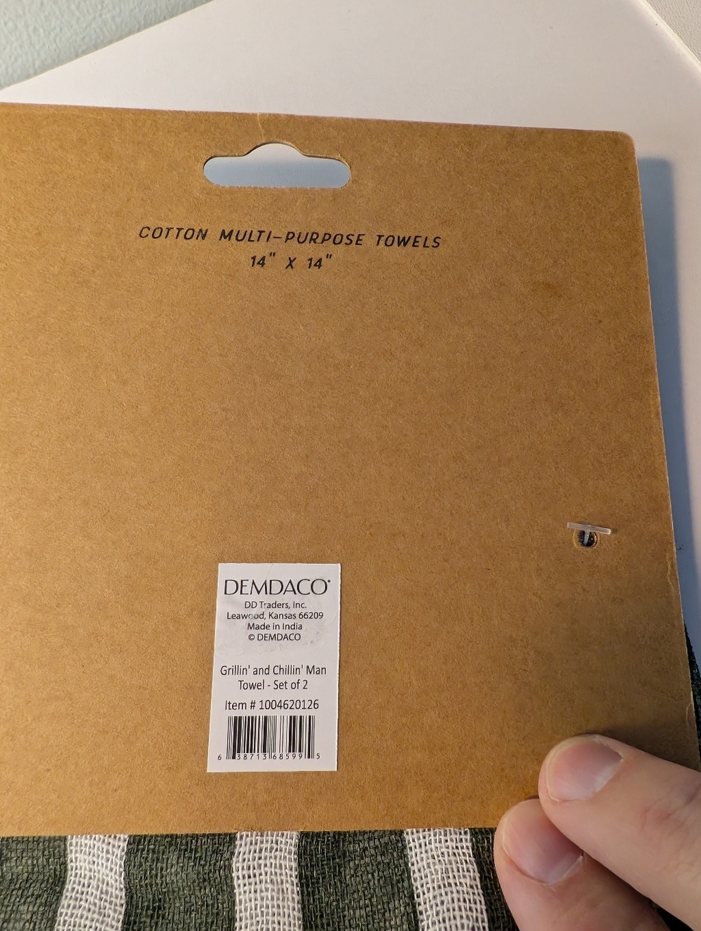 NWT Demdaco Grillin’ & Chillin’ Towel - Picture 2 of 2